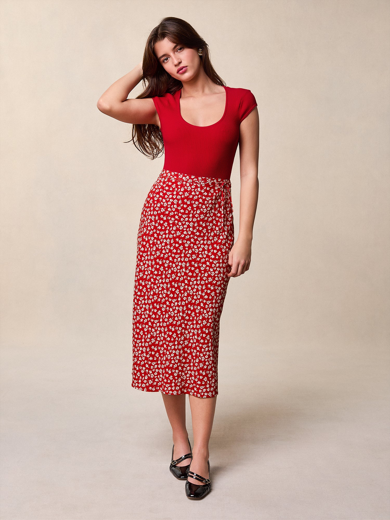 Flowy red midi skirt with floral print | Rouje